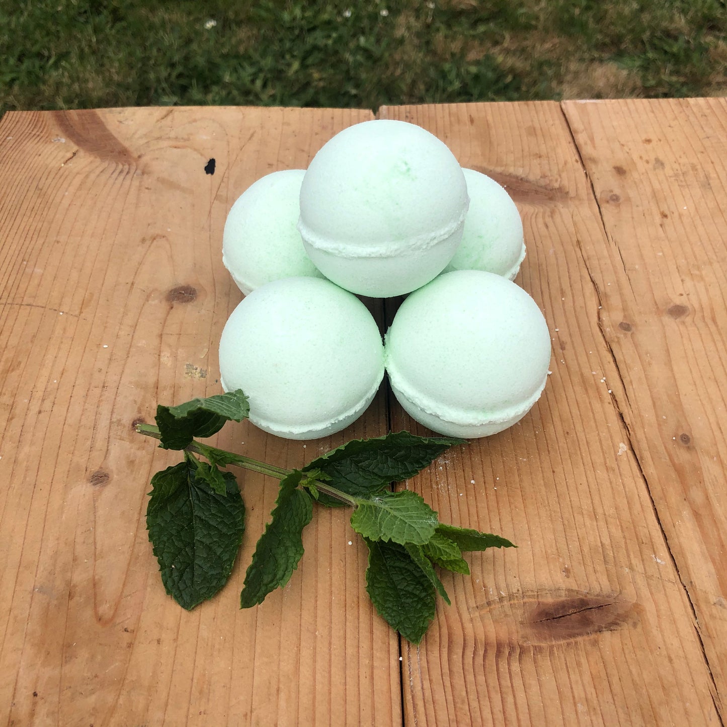 Bath Bombs, set of 6  x 80gr